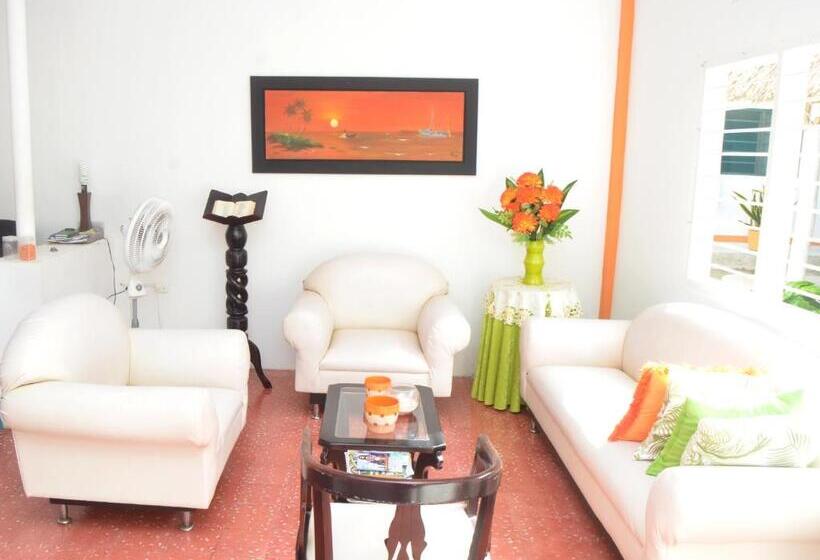 Casa Hotel Las Antillas