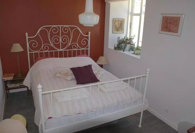 Holtegaard Bed & Breakfast