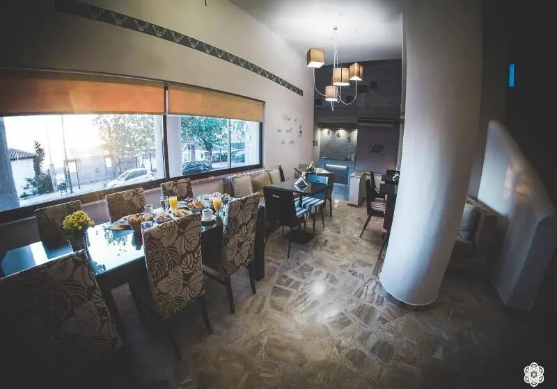 Hotel Aktaion