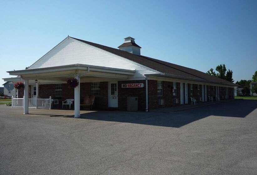 酒店 Arthur S Country Inn