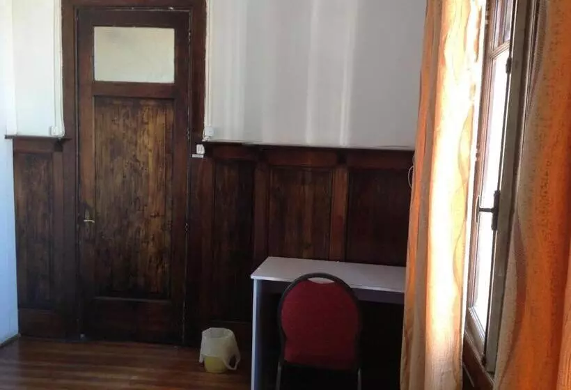 Hotelli B&b Patrimonial Little Castle