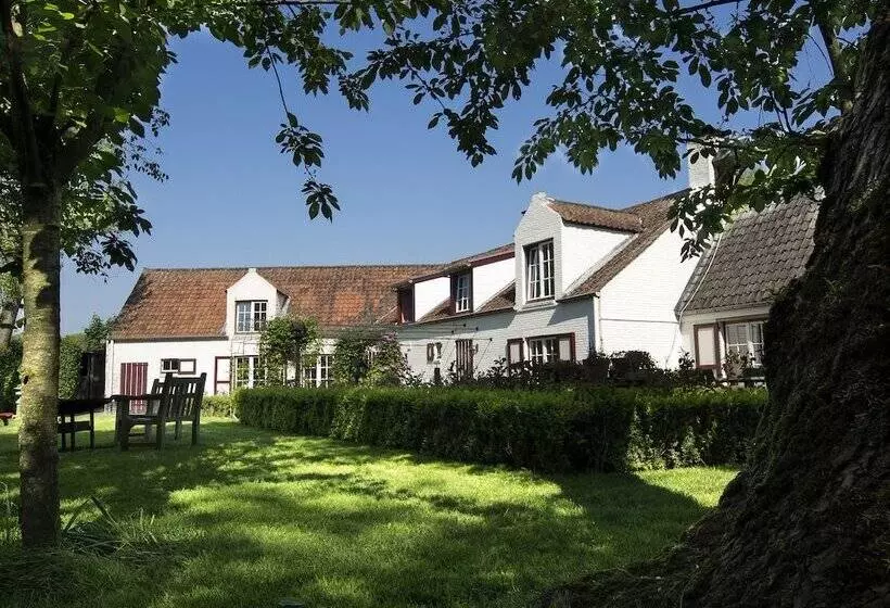 ホテル B&b Pronkenburg