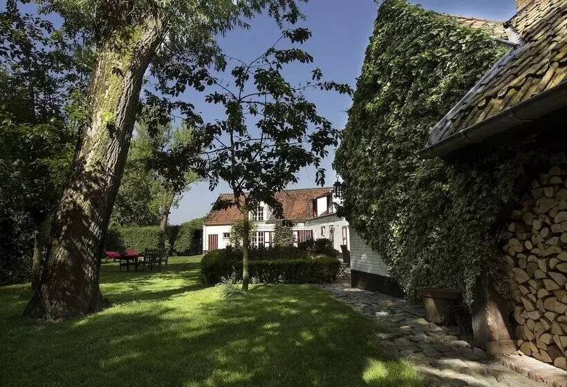 ホテル B&b Pronkenburg