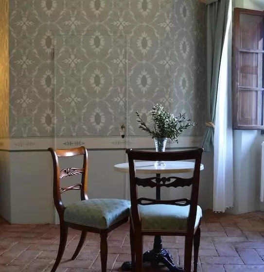 ホテル Charming Villa Marcialla