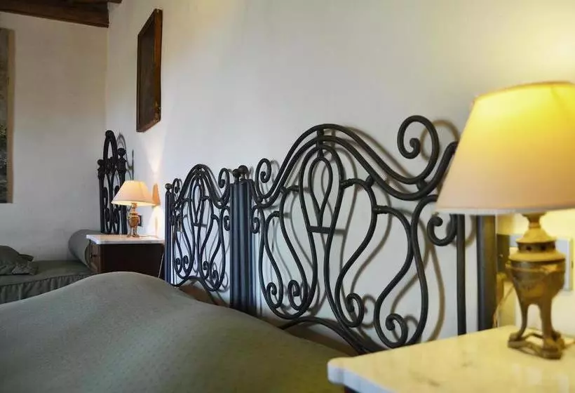 ホテル Charming Villa Marcialla
