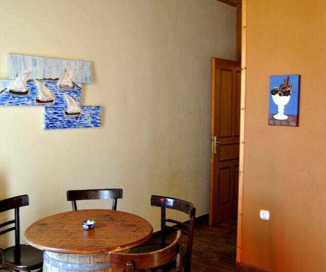 Отель Filoxenia Studios