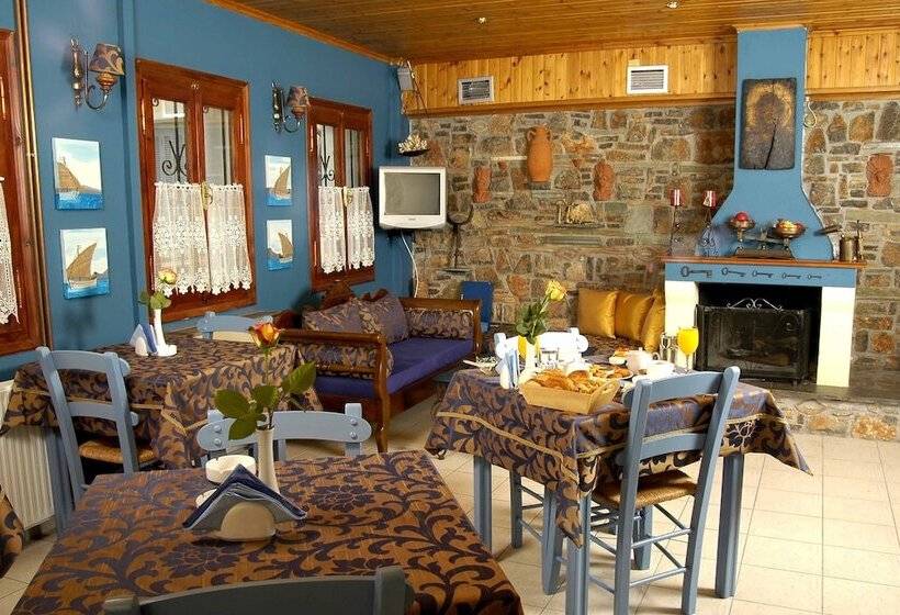 Отель Filoxenia Studios