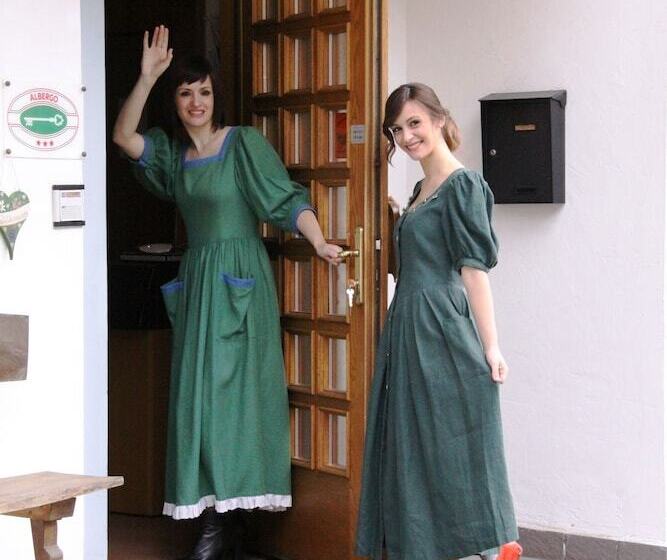 ホテル Garni Biancaneve Ruffrè Mendola