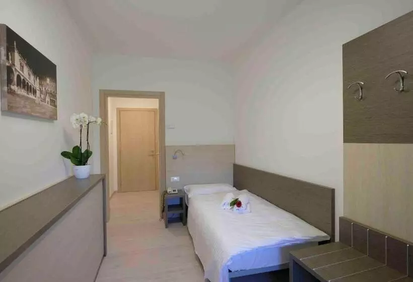 Hotelli Gelmini