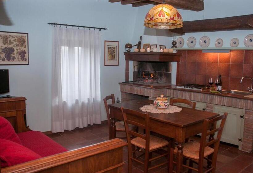 ホテル Il Poggiolo Di Parrano