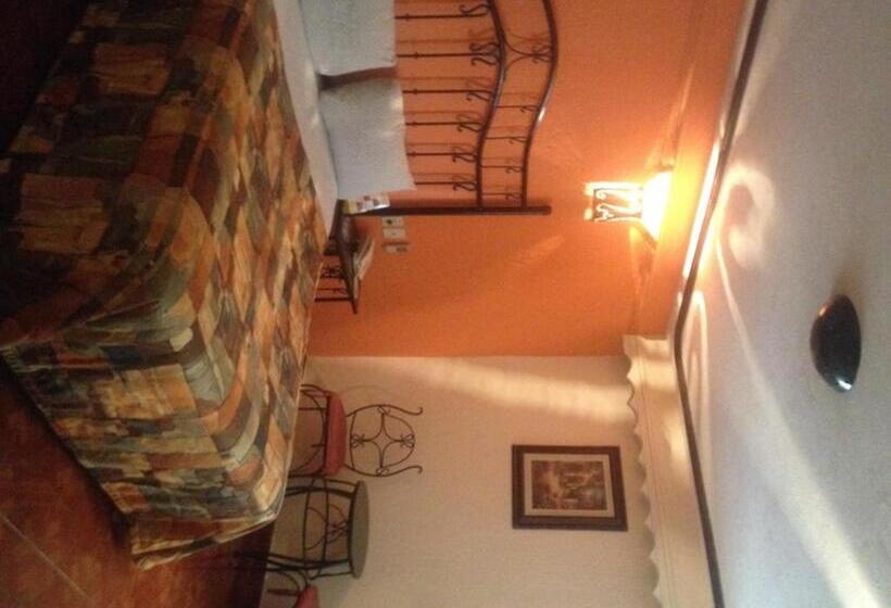 בית מלון כפרי La Paz