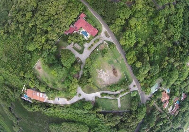 בית מלון כפרי Montelaguna Boutique