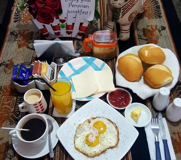 هتل Lima Airport Hostel