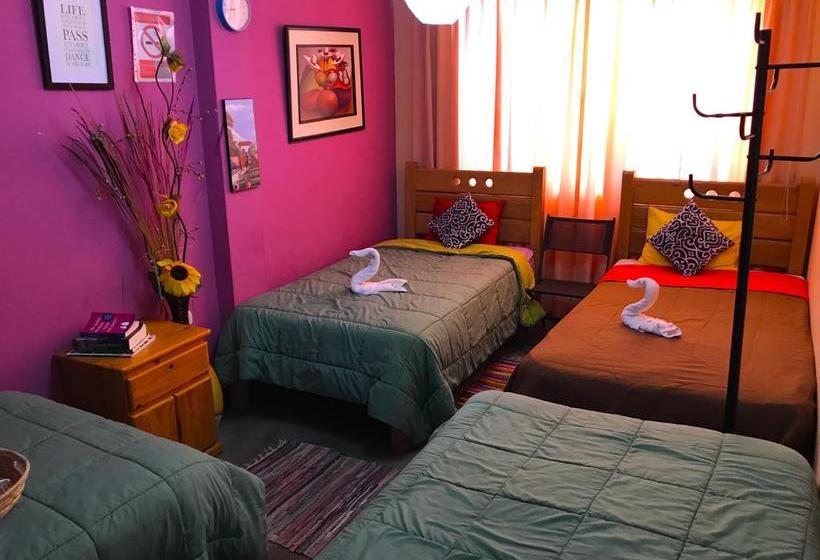 هتل Lima Airport Hostel