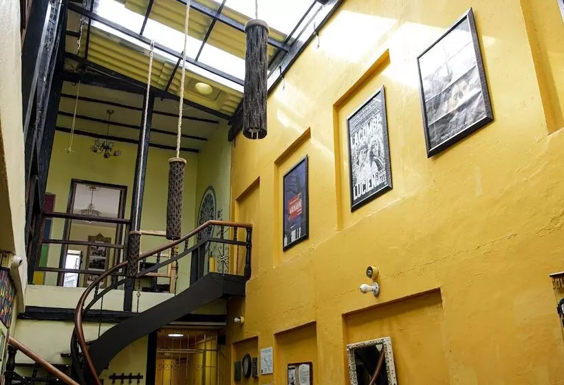Hotelli Onde Pepe Hostel