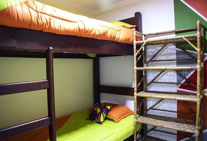 Hotelli Onde Pepe Hostel