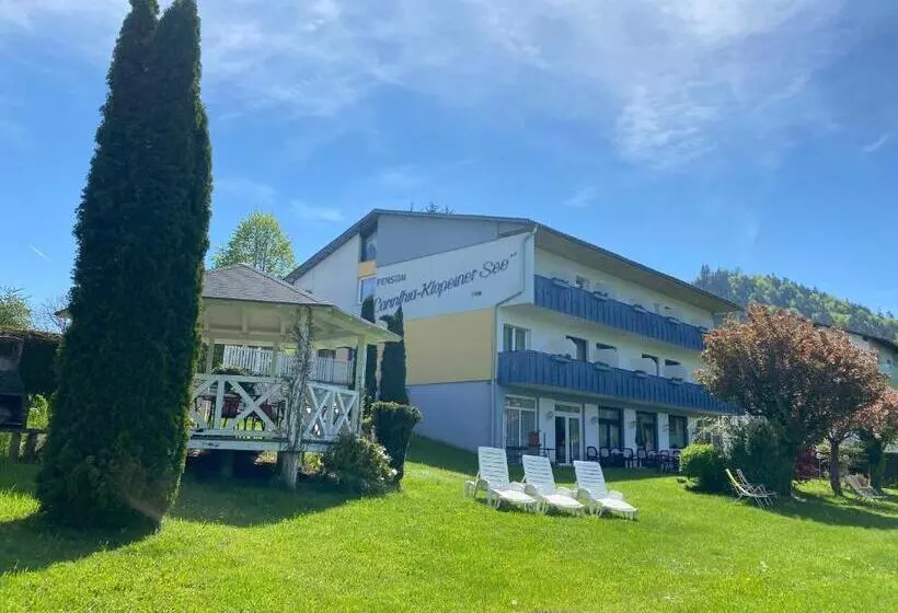 هتل Pension Carinthia