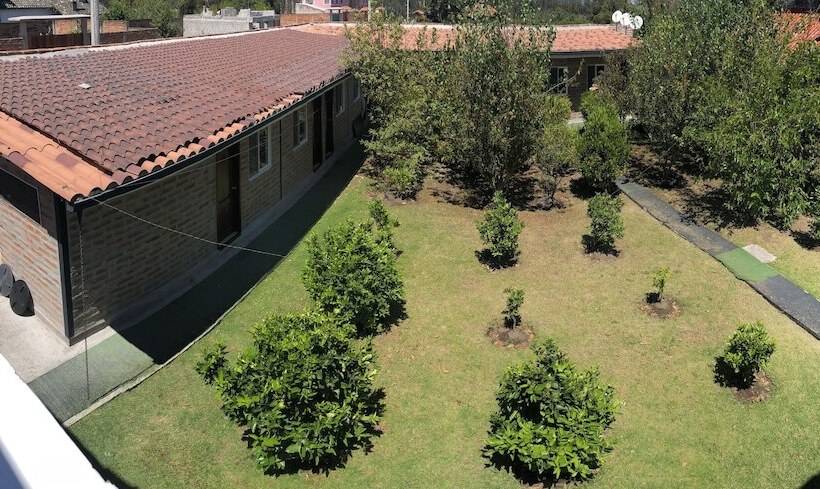 Hotel Springhills Quito Airport