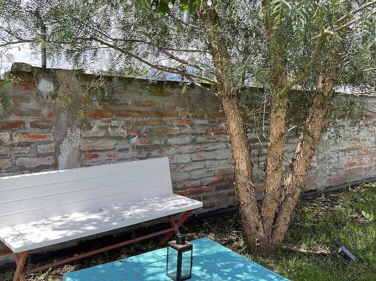 Hotel Springhills Quito Airport