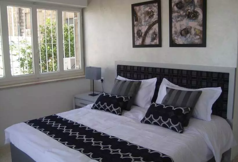 هتل Villa Dia Guesthouse