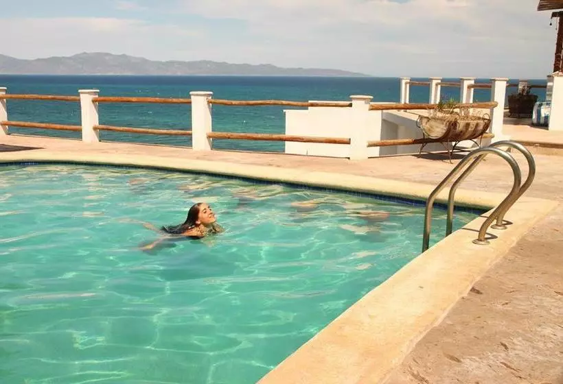 هتل Villa Paraíso
