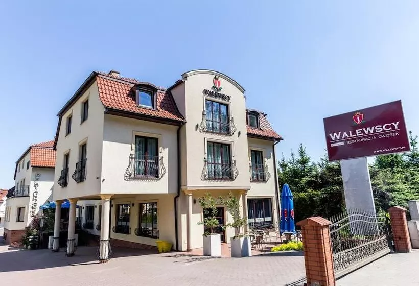 Hotelli Walewscy