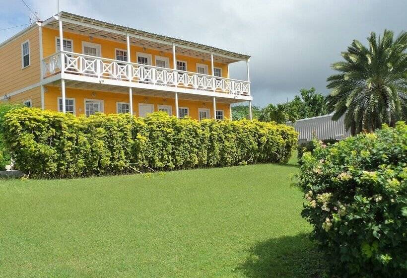 هتل Wind Chimes Inn