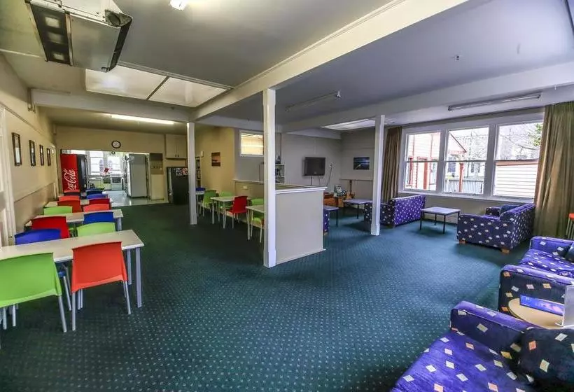 Hotelli Yha Rolleston House