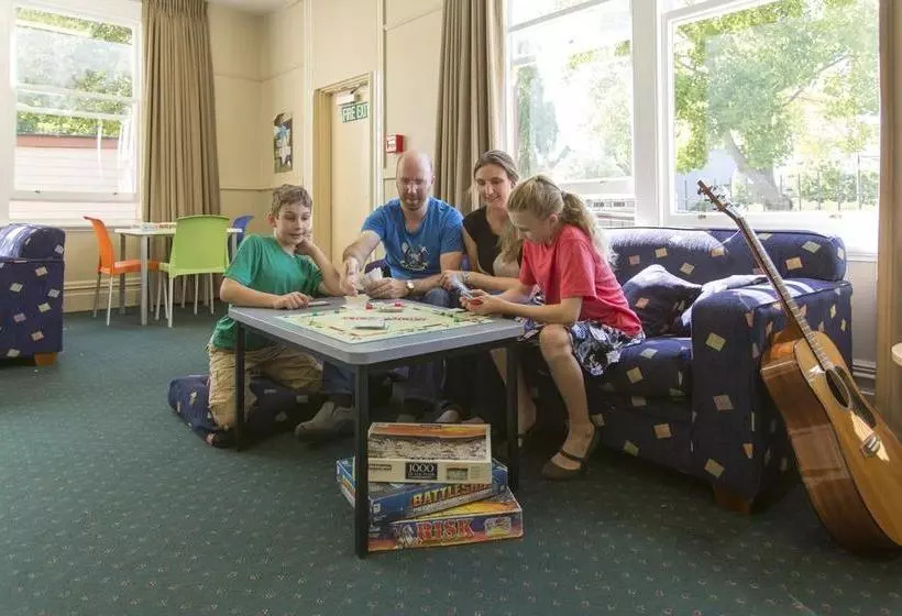 Hotelli Yha Rolleston House