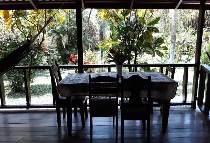 تختخواب و صبحانه Cabinas Nirvana Ecolodge