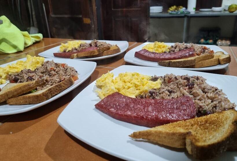 בית מלון כפרי Cabinas Pura Vida B&b Tour Operator