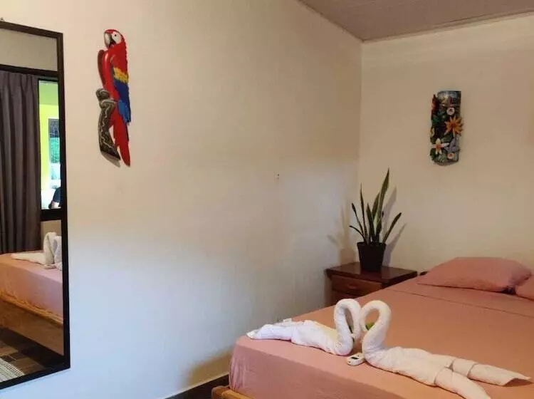ホテル Cabinas Pura Vida B&b Tour Operator