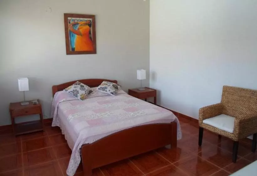Hotelli Ariena