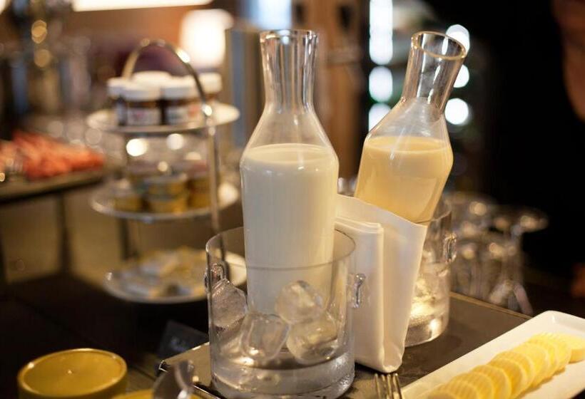 فندق Gasthof Zufriedenheit