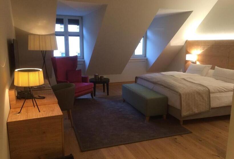 فندق Gasthof Zufriedenheit