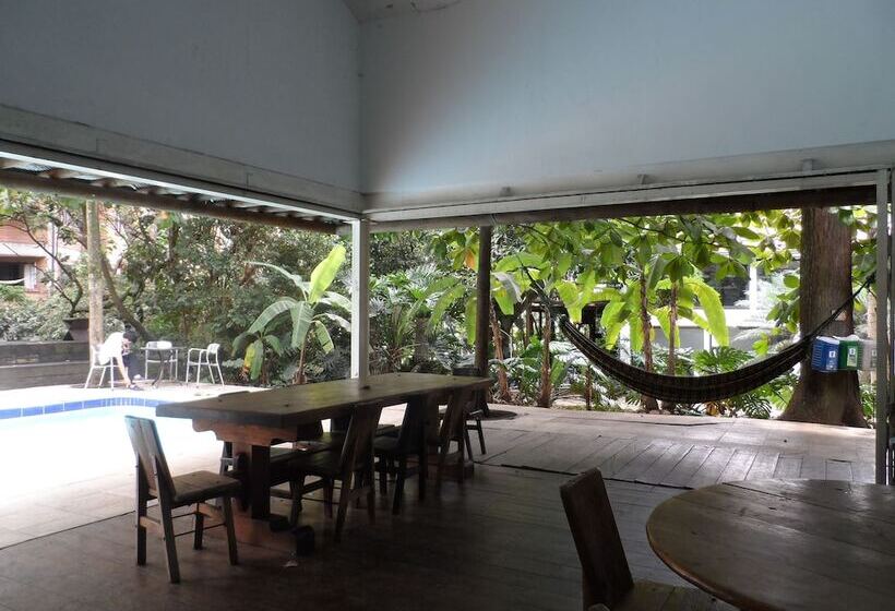 Hotel Hostal Casa Ram