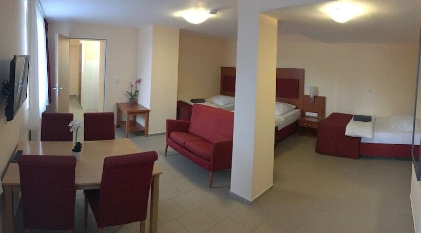 Отель Jelinski Beherbergungsstätten