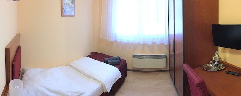 Отель Jelinski Beherbergungsstätten