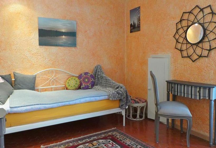 בית מלון כפרי La Bastide Des Anges