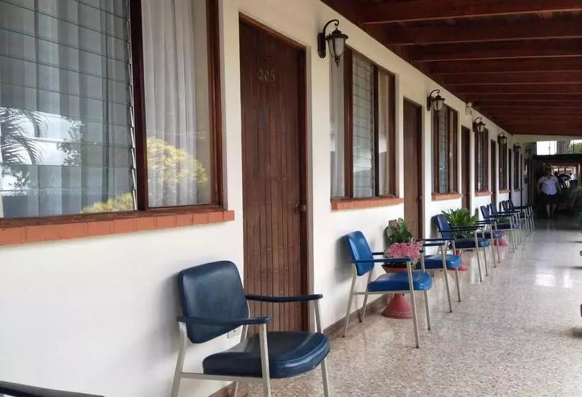 Hotelli La Siesta