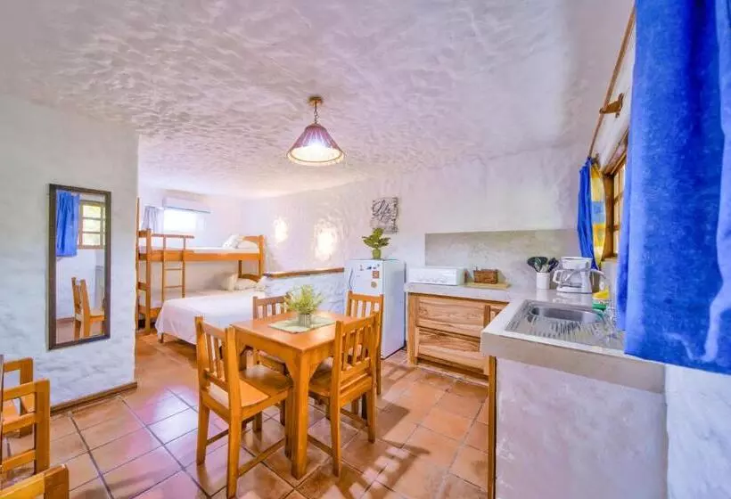 ホテル Ola Bonita Beachfront Apart