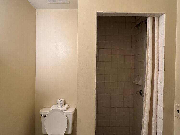 ホテル Relax Inn In Natural Bridge