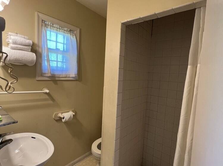 ホテル Relax Inn In Natural Bridge