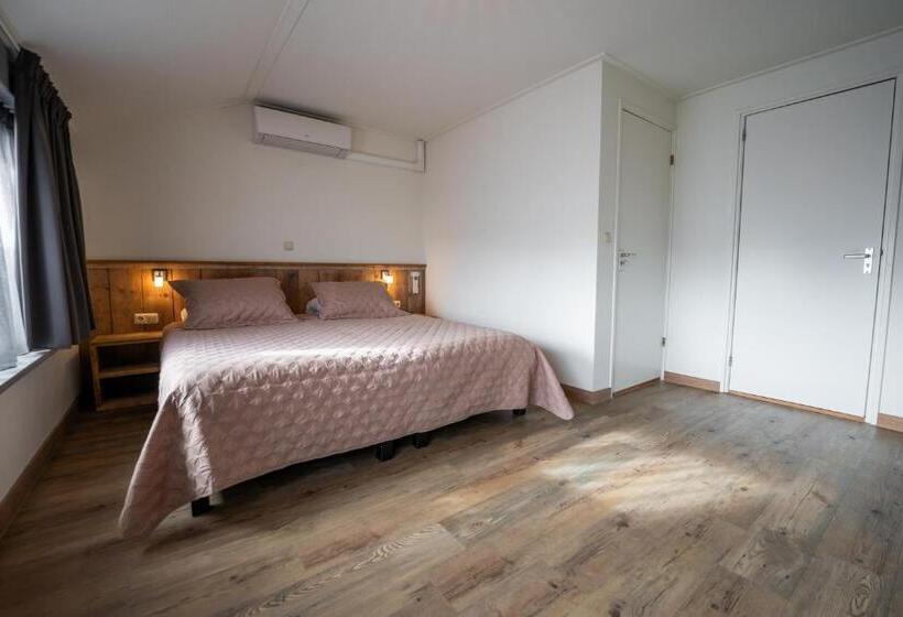 ホテル Restaurant De Jong