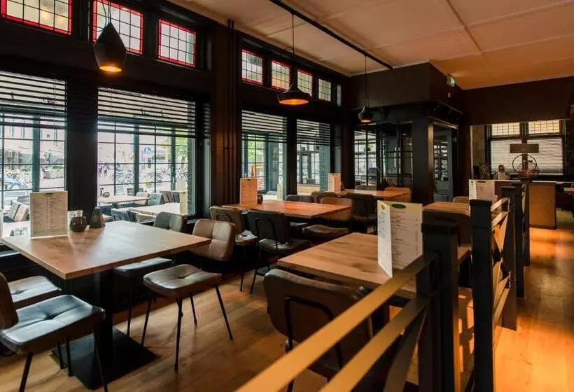 Hotelli Restaurant De Jong