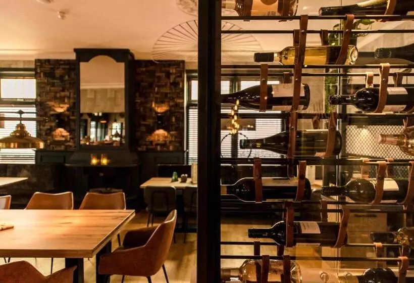 Hotelli Restaurant De Jong