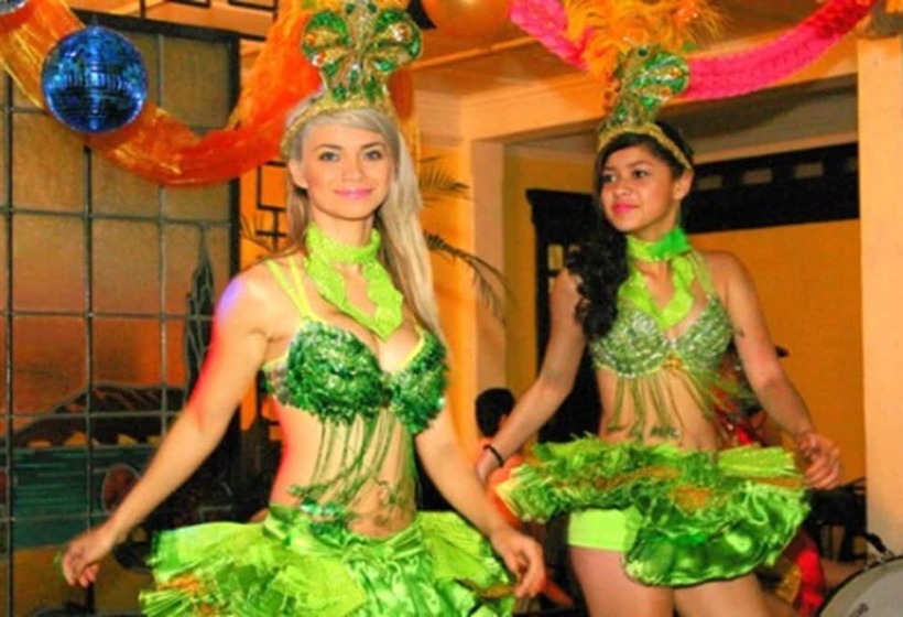 فندق Sportsmens Lodge