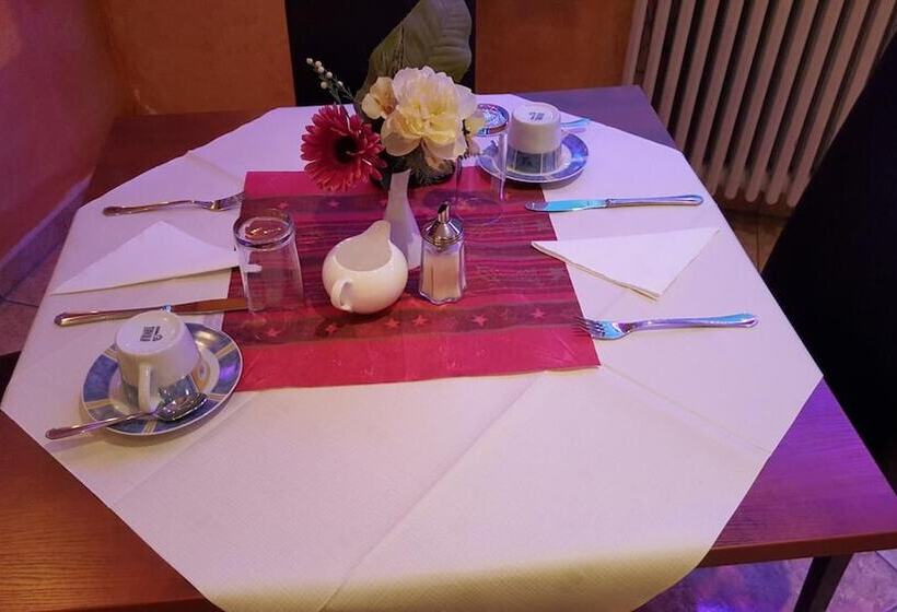 Sunny´s Hotel & Residence