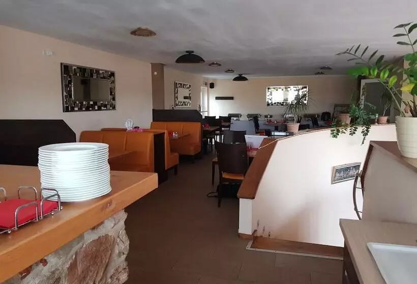 Sunny´s Hotel & Residence