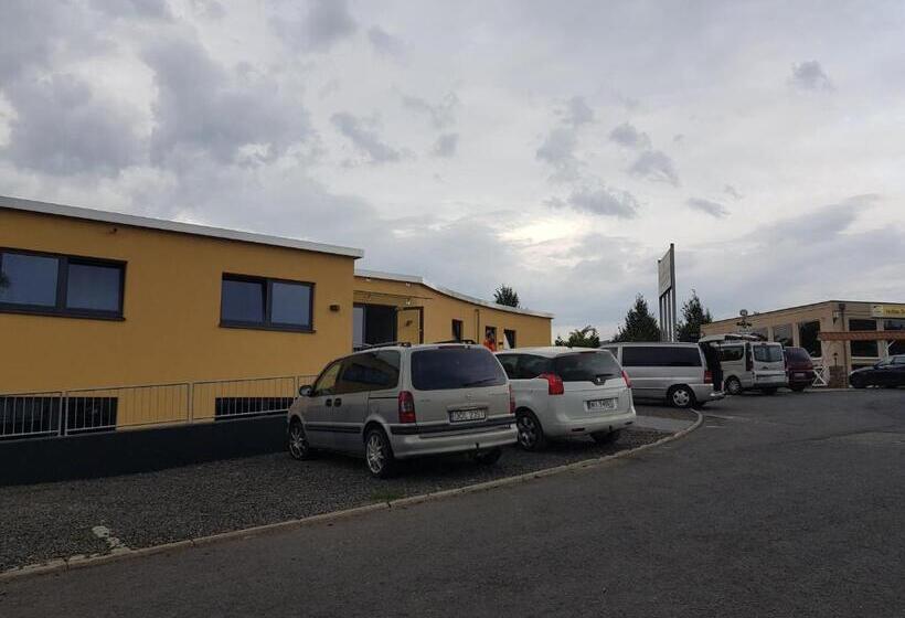 Sunny´s Hotel & Residence